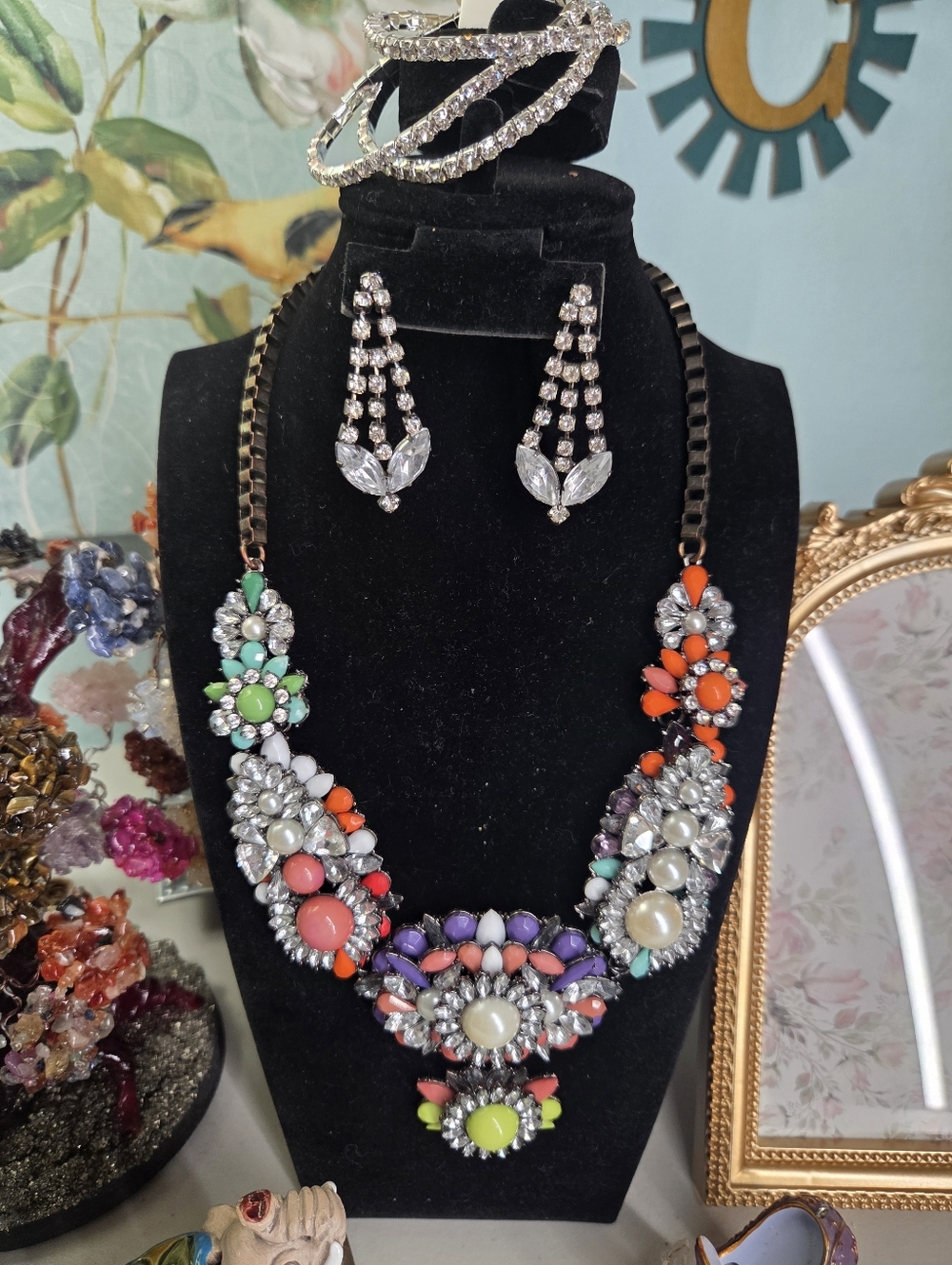 Statement Multicolor Crystal Bib Necklace Jewelry Set